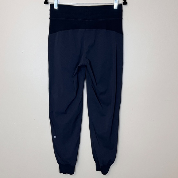 Lululemon Dance Studio Jogger 29" Pants - Women's Size 6 - Black - Picture 3 of 11